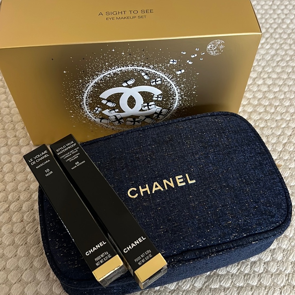 Chanel eye makeup gift set